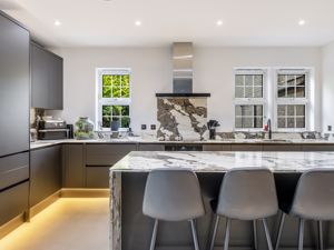 Photo 22- click for photo gallery